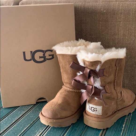 UGG | Shoes | Ugg Bailey Bow Boots Size 